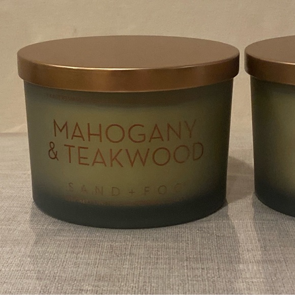 Lot of 2 SAND + FOG Mahogany & Teakwood Candle 12 oz - Picture 2 of 11